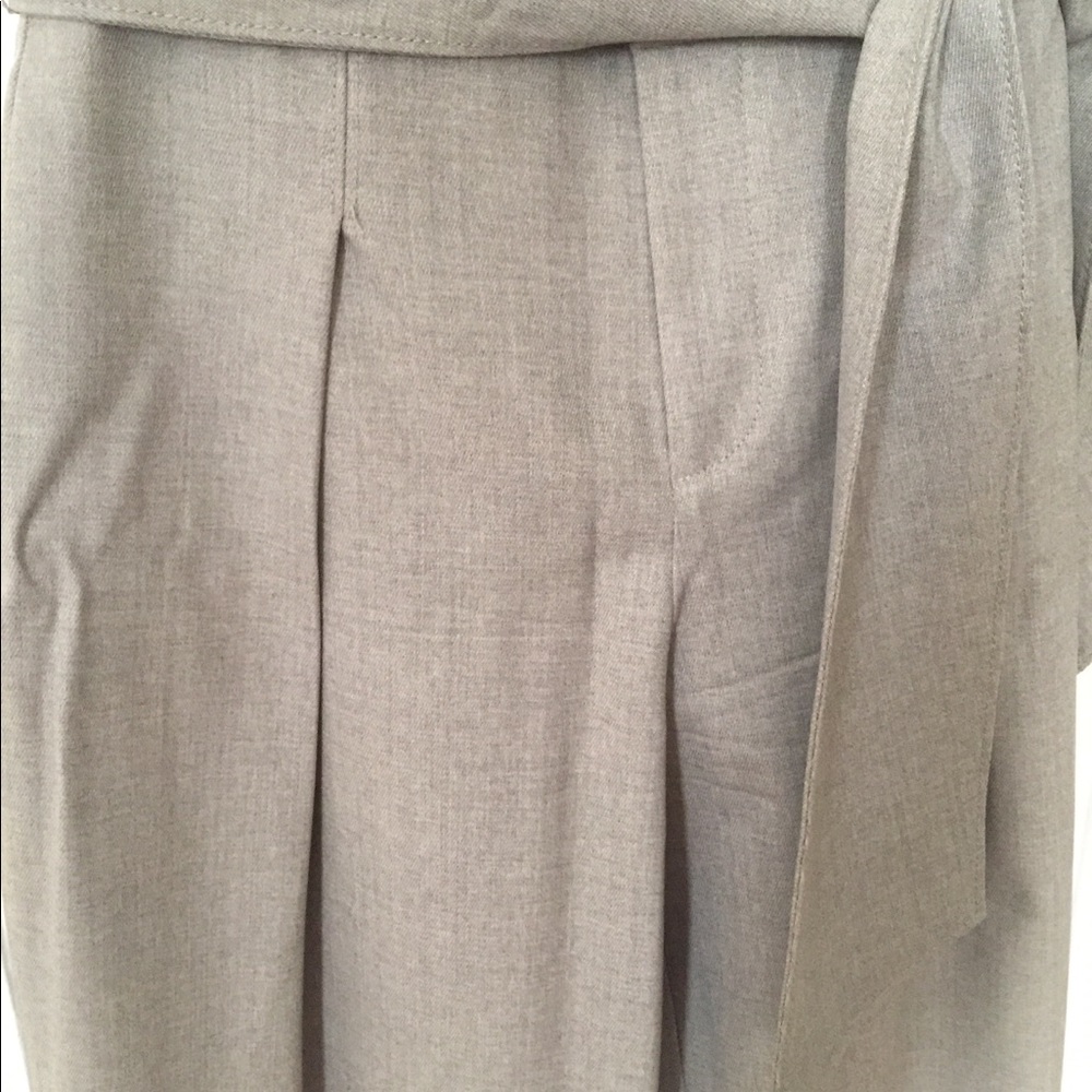 Club Monaco Cropped Grey Wide Leg Pants - Picture 4 of 6